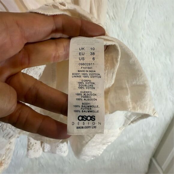 ASOS Broderie eyelet sweetheart neckline boho dress - Picture 6 of 8